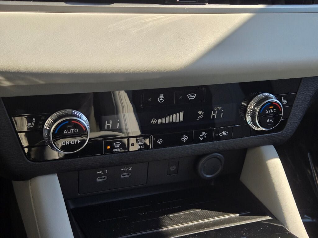 New 2026 Mitsubishi Outlander SE AWD/4WD image 21