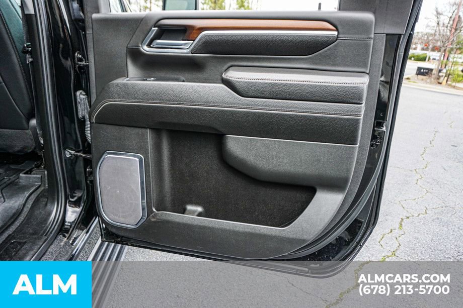 Used 2024 GMC Sierra 2500 Denali w/ Denali Reserve Package image 57