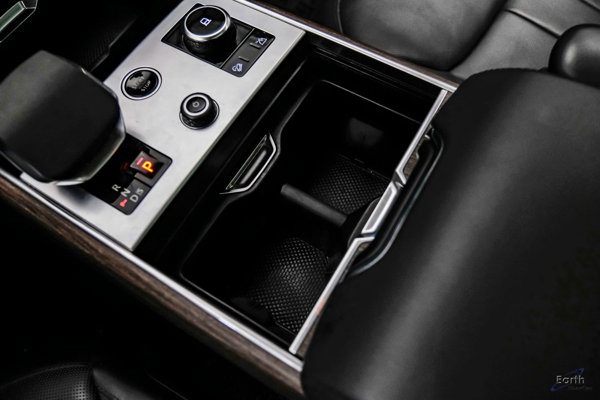 Used 2023 Land Rover Range Rover SE image 55