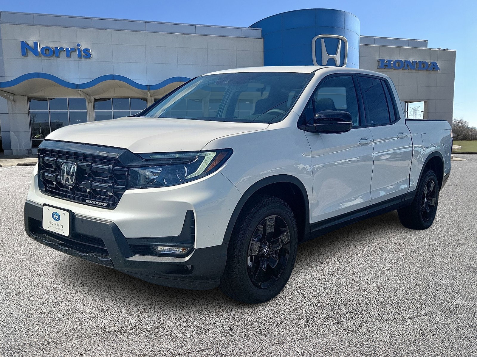 New 2025 Honda Ridgeline Black Edition image 2