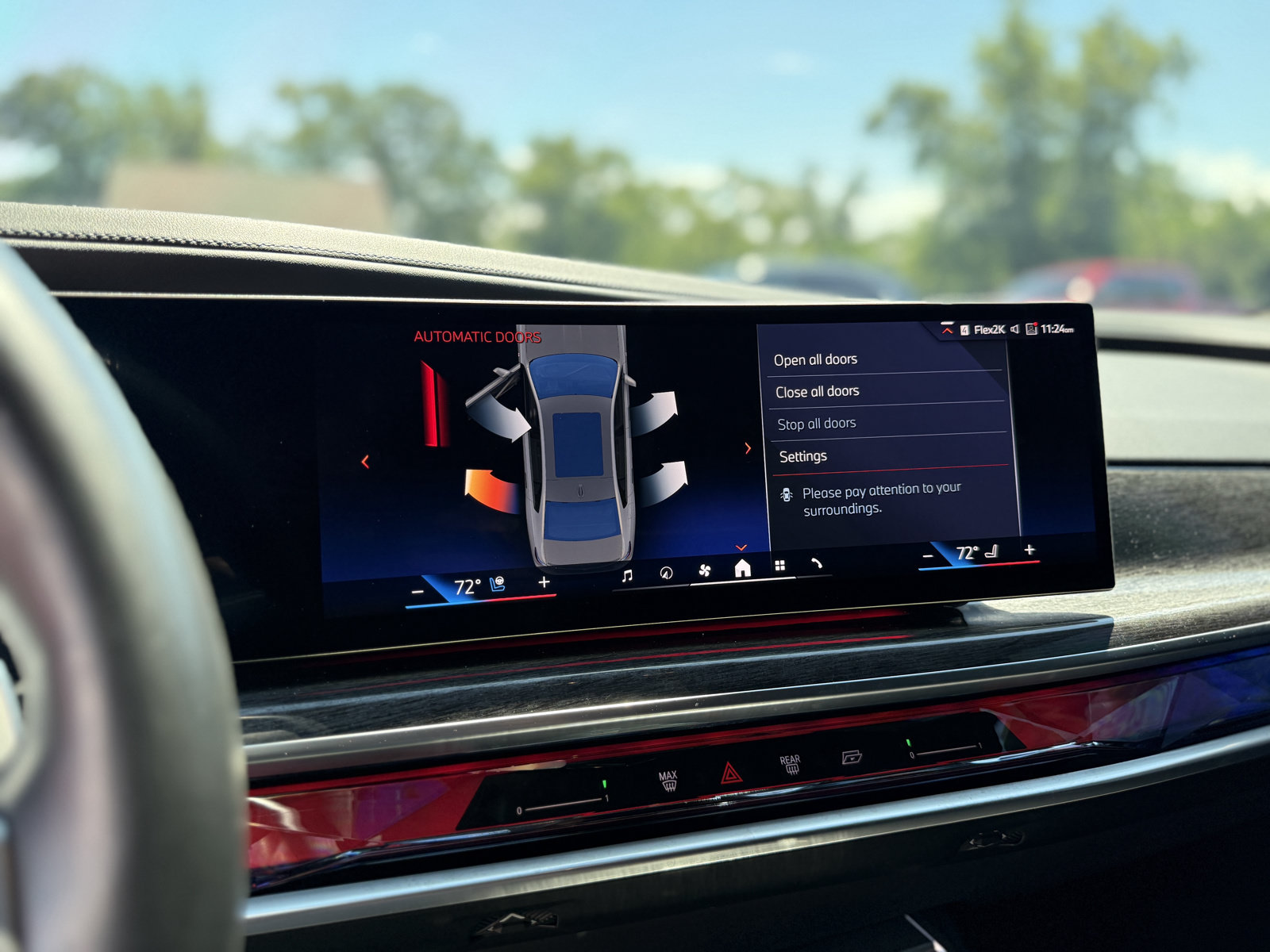 Used 2023 BMW 760i xDrive w/ Executive Package AWD/4WD image 42