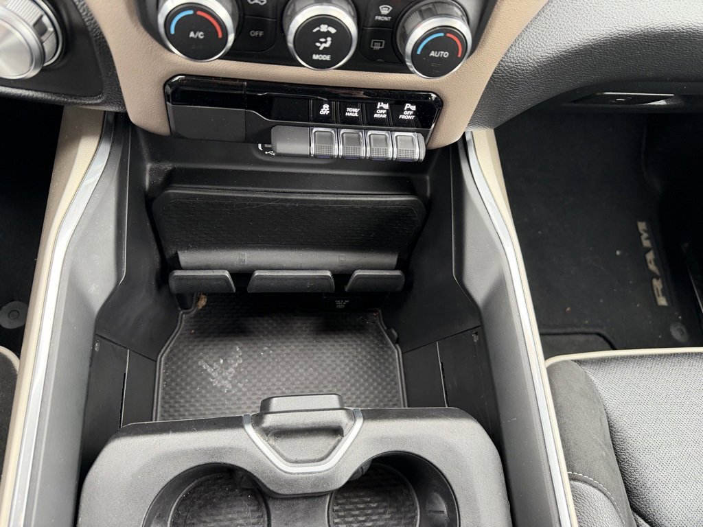 Used 2022 RAM 1500 Laramie image 26