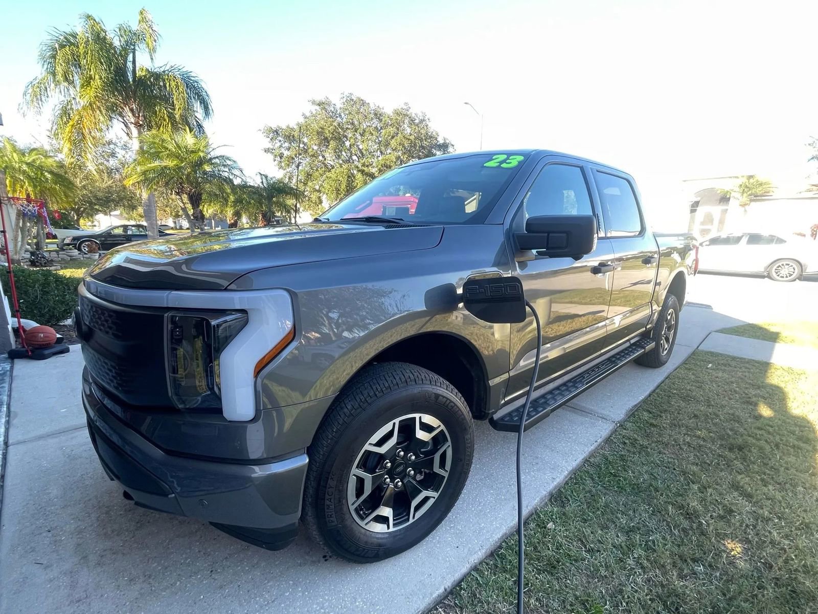 Used 2023 Ford F150 Lightning XLT AWD/4WD image 10