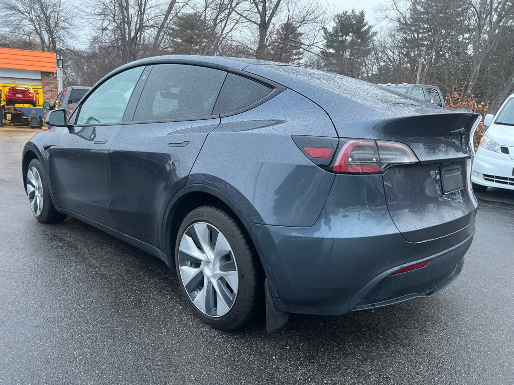 Used 2020 Tesla Model Y Long Range AWD/4WD image 3