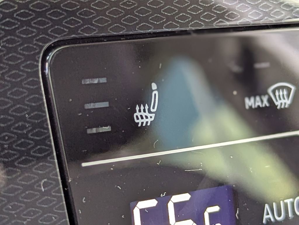 New 2026 Volkswagen Taos SE AWD/4WD image 21