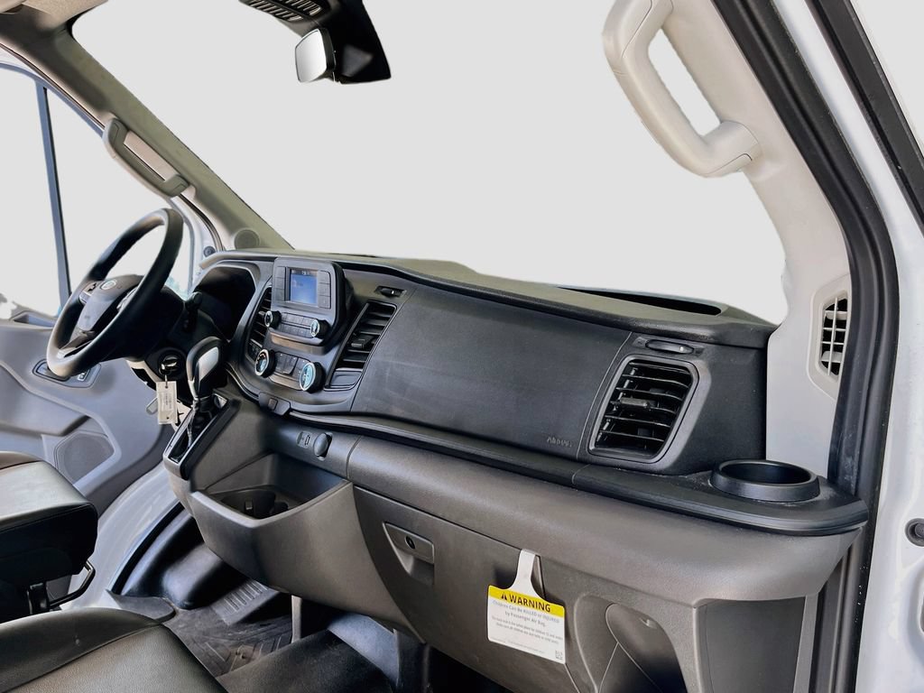 Used 2024 Ford Transit 250 148 Medium Roof RWD image 26