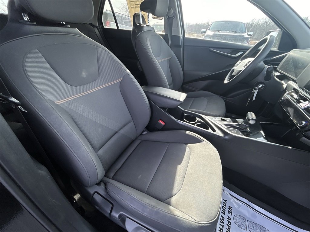 Used 2024 Kia Niro LX image 29