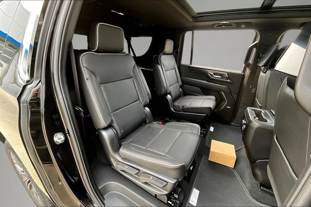 New 2026 GMC Yukon XL Elevation w/ Elevation Premium Package AWD/4WD image 10
