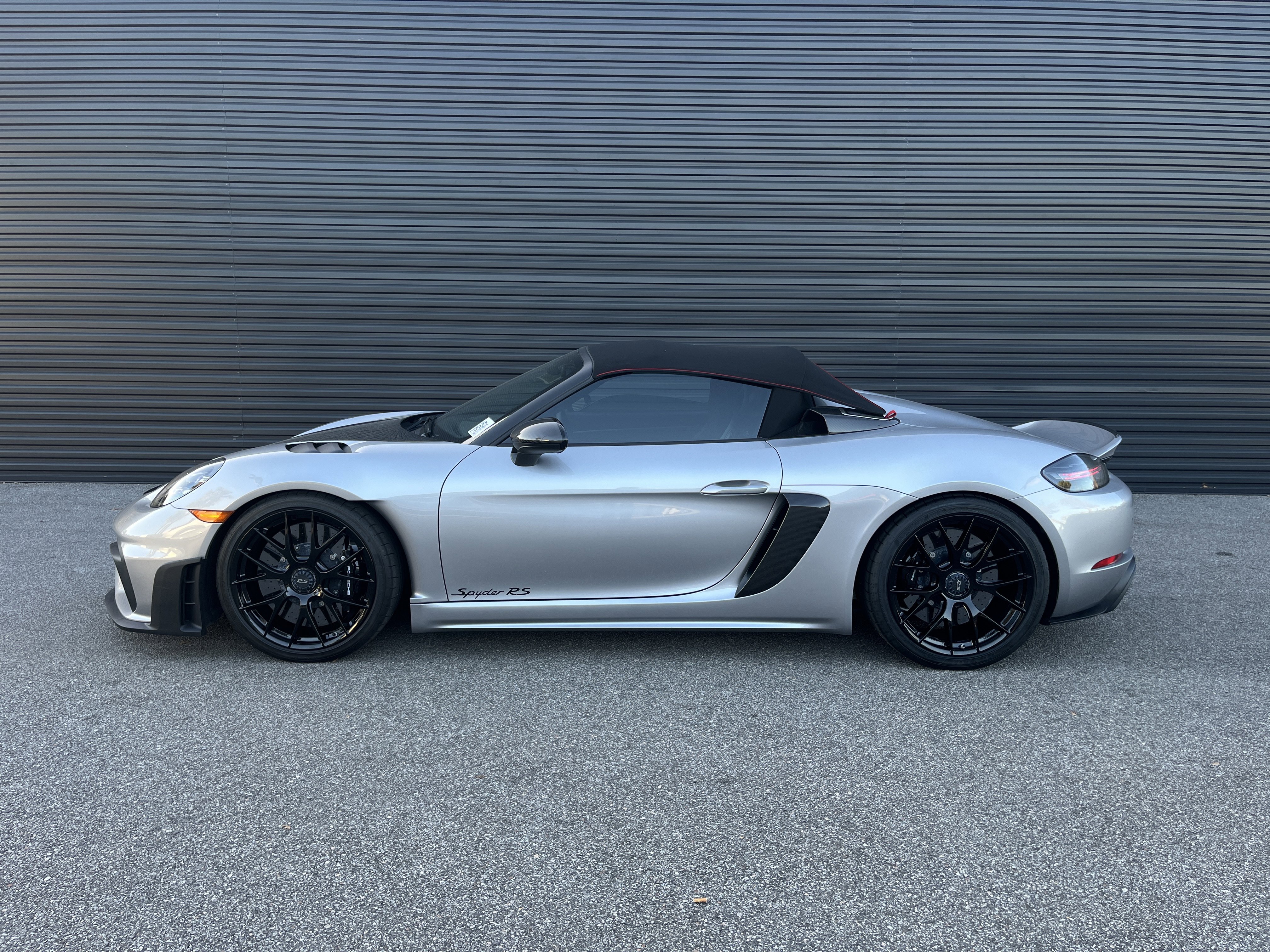 Certified 2025 Porsche 718 Boxster Spyder RS image 3