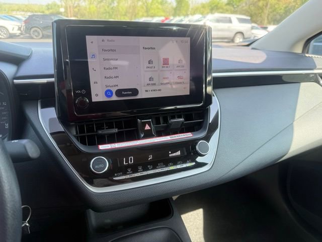 Used 2025 Toyota Corolla LE image 9