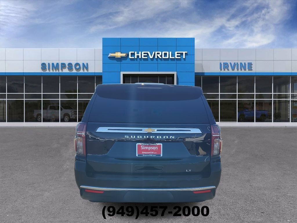 Used 2023 Chevrolet Suburban LT RWD image 7