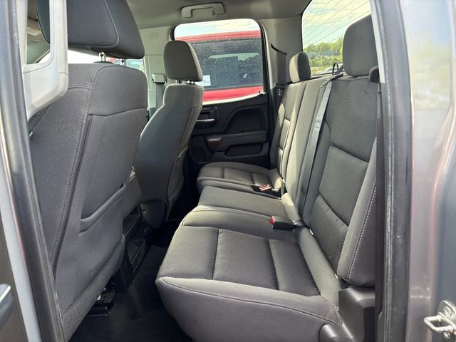 Used 2017 GMC Sierra 1500 SLE w/ Max Trailering Package AWD/4WD image 9