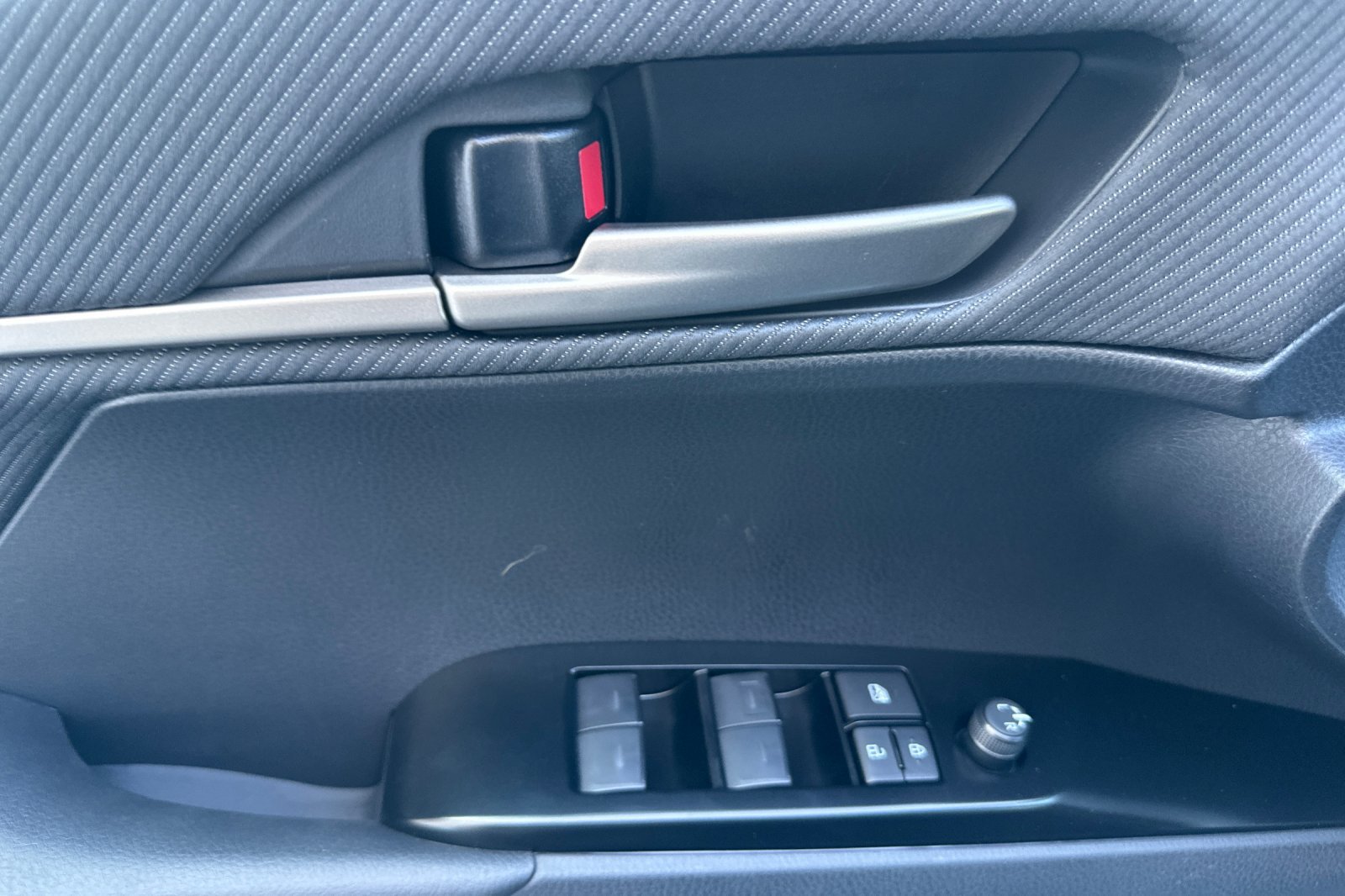 New 2026 Toyota Camry SE w/ Multimedia Upgrade Package FWD image 11