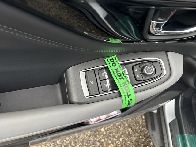 New 2025 Subaru Outback Limited image 13