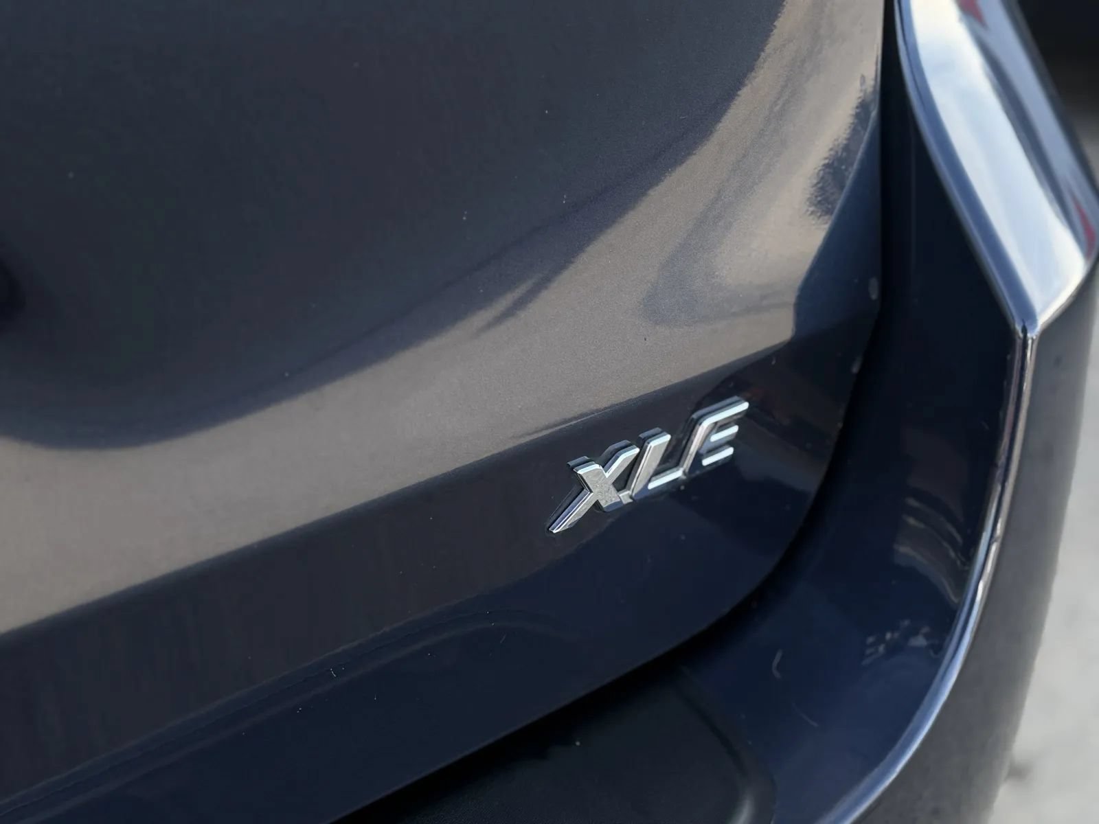 Used 2019 Toyota Sienna XLE FWD image 48
