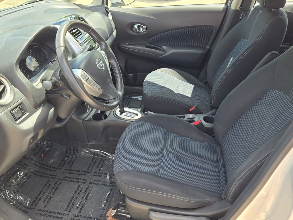 Used 2015 Nissan Versa Note SV FWD image 16
