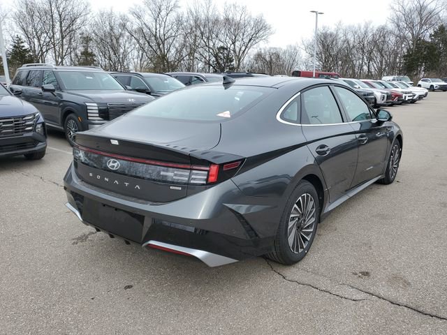 New 2026 Hyundai Sonata Limited image 4