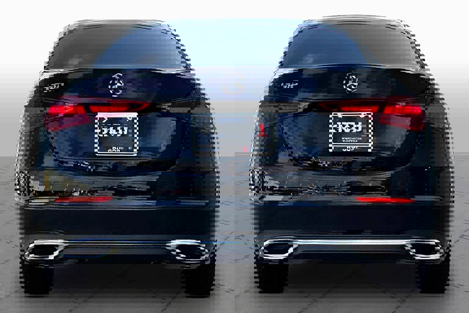 Used 2025 Mercedes-Benz C 300 Sedan image 6