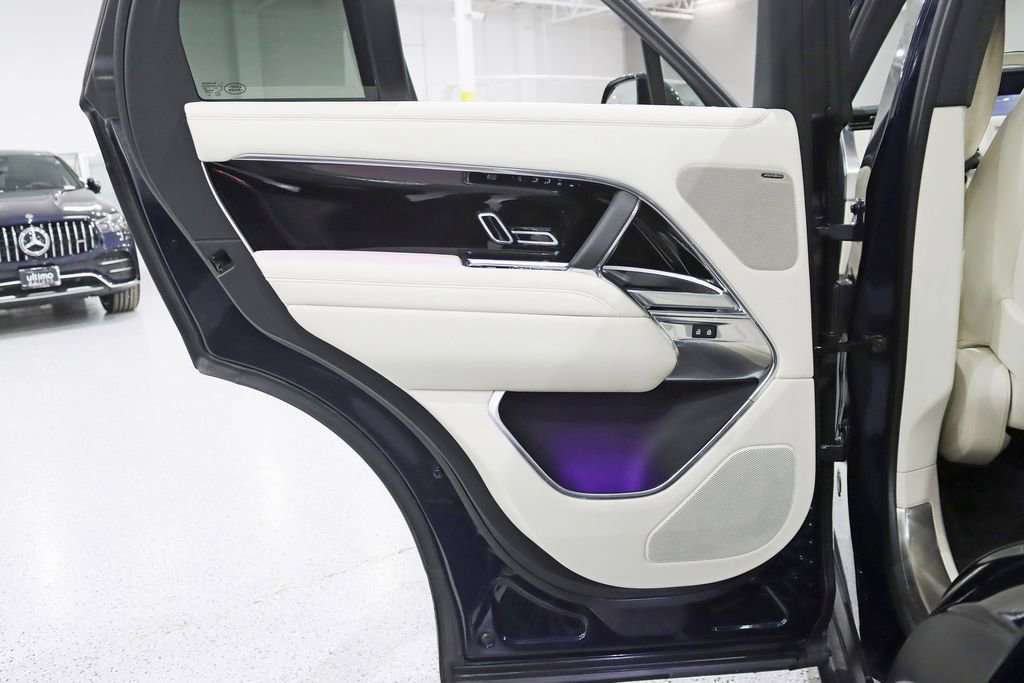 Used 2023 Land Rover Range Rover SE image 37