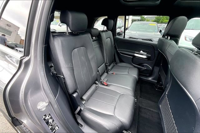 Certified 2023 Mercedes-Benz GLB 250 4MATIC w/ Premium Package image 16
