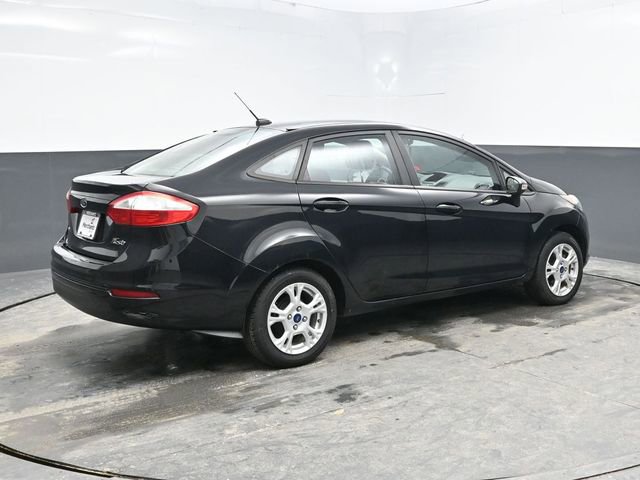 Used 2016 Ford Fiesta SE image 7