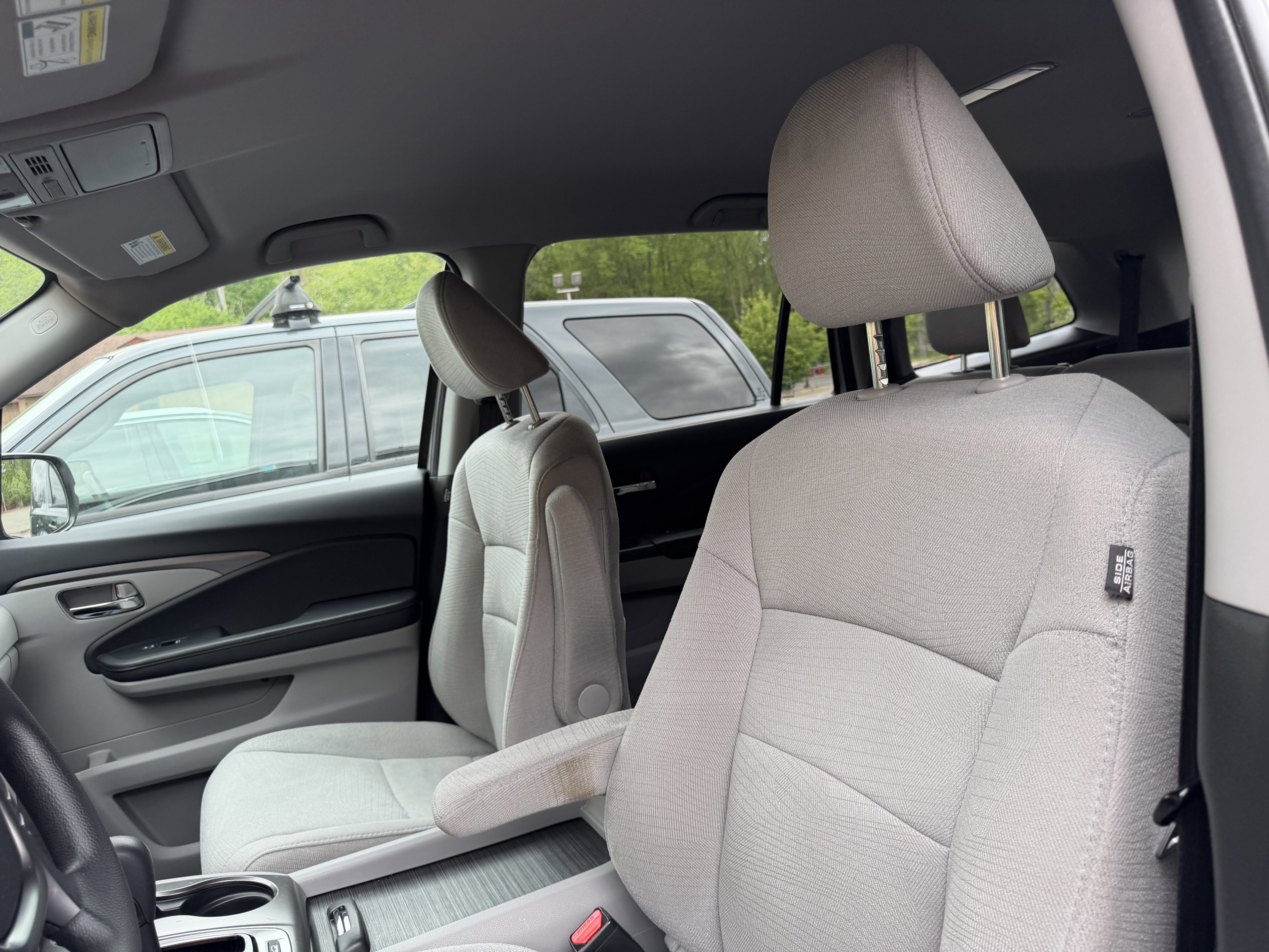 Used 2017 Honda Pilot EX image 25
