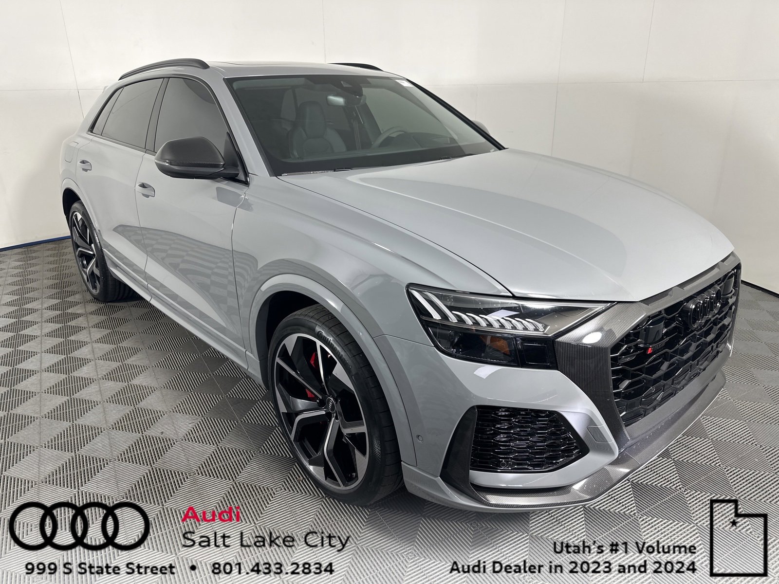 Used 2024 Audi RS Q8
