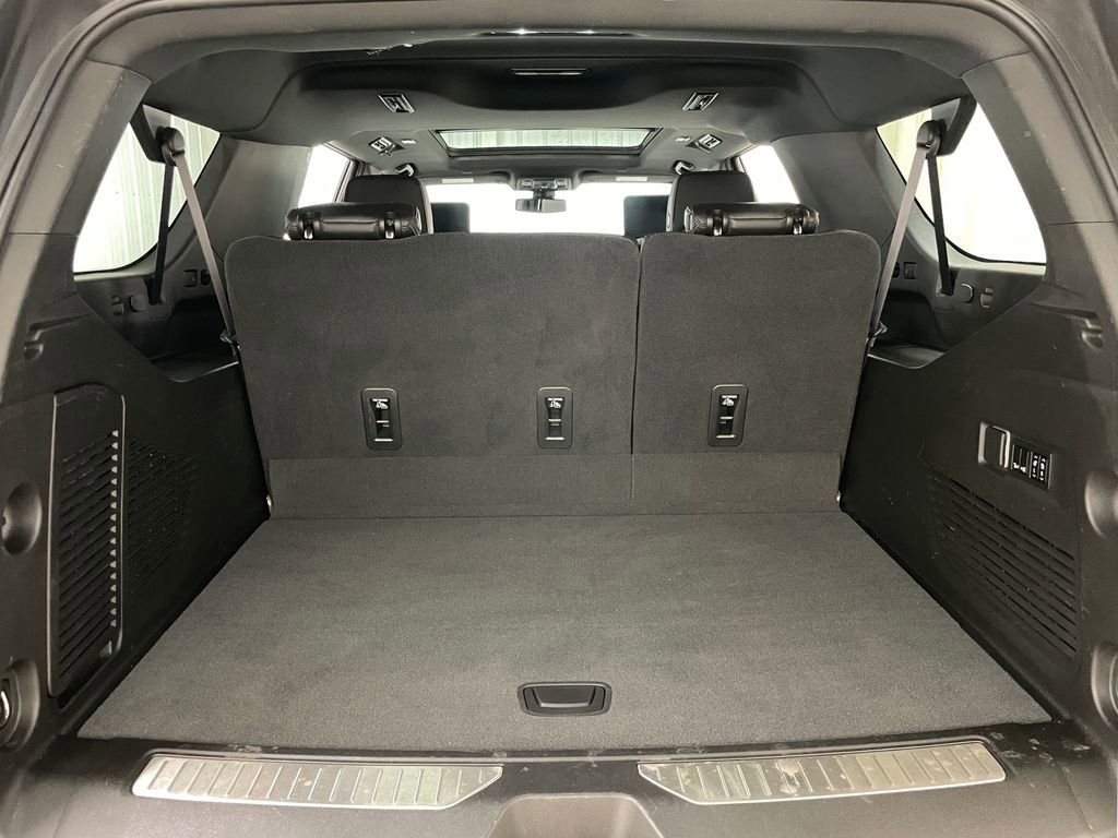 Certified 2021 Chevrolet Suburban RST w/ Luxury Package image 50