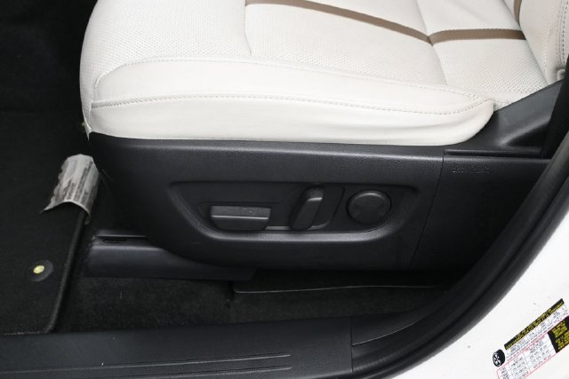 Certified 2024 MAZDA CX-90 Plug-In Hybrid w/ Premium Plus AWD/4WD image 15