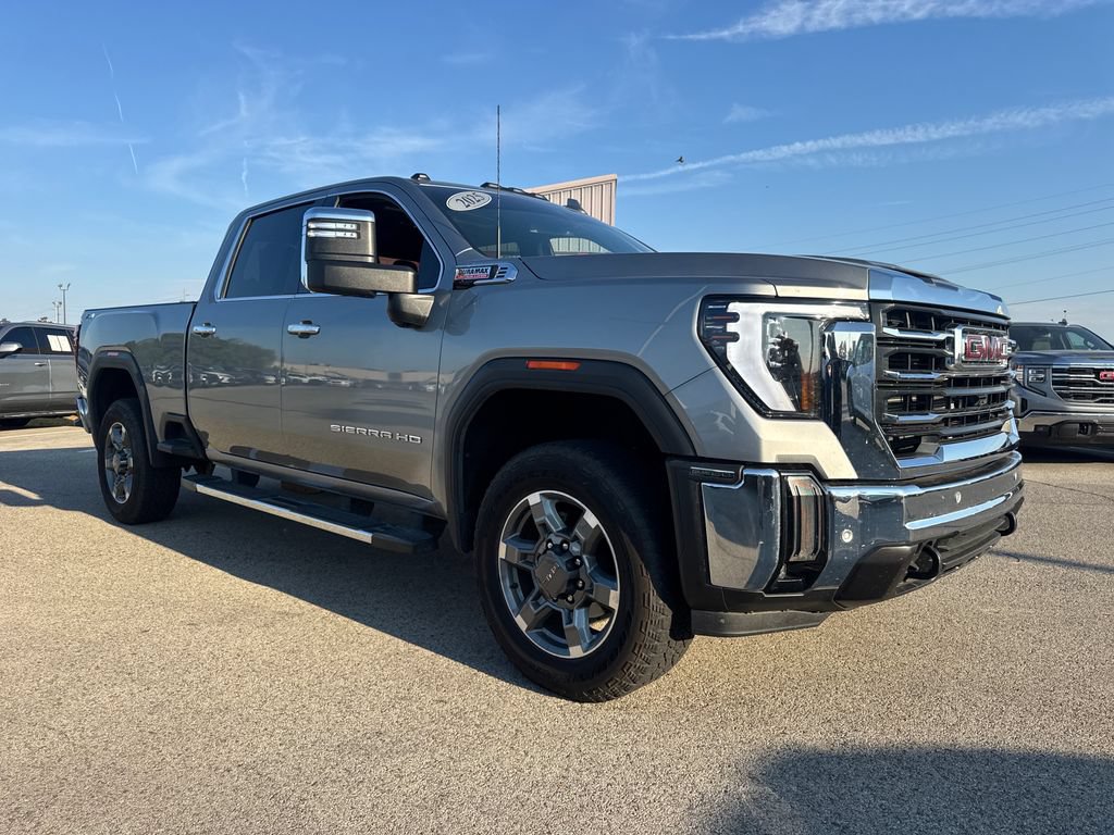 Used 2025 GMC Sierra 2500 SLT w/ SLT Premium Package AWD/4WD image 9