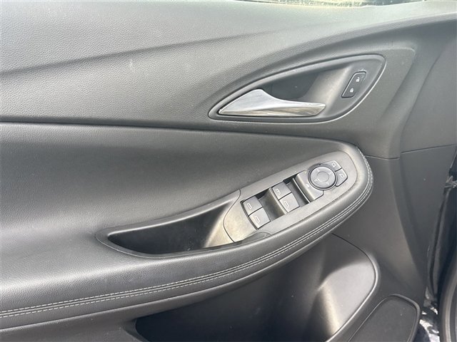 Used 2021 Buick Encore GX Preferred w/ Cold Weather Comfort Package image 22