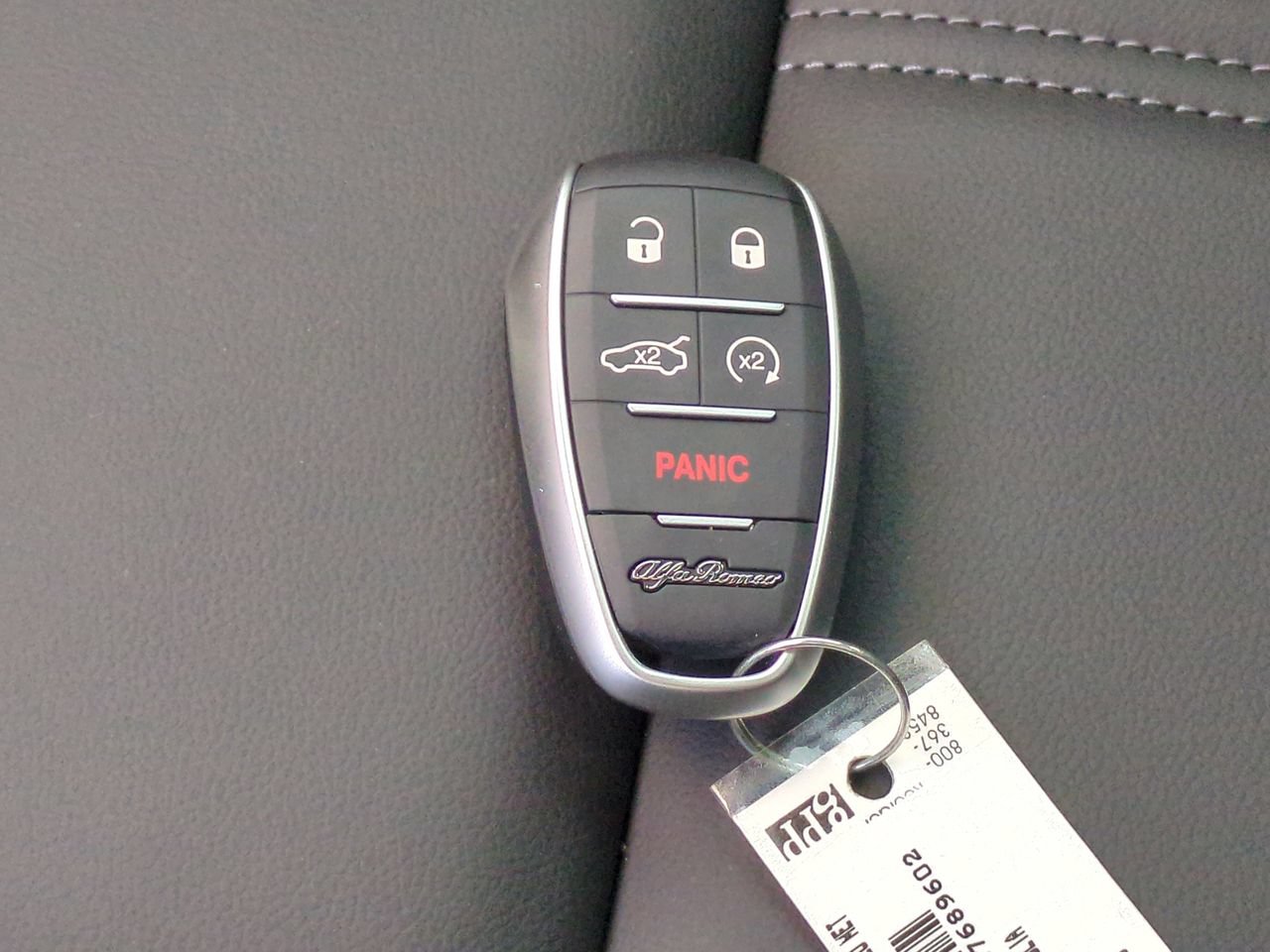 New 2025 Alfa Romeo Giulia w/ Driving Assist Package RWD image 26