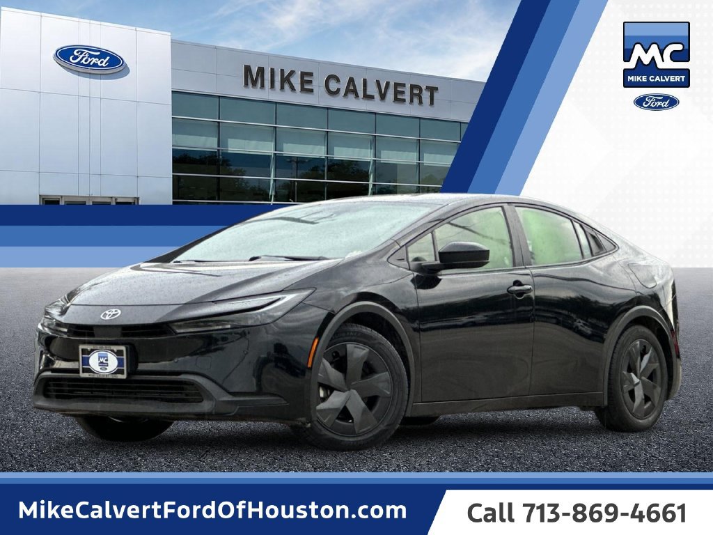 Used 2025 Toyota Prius LE