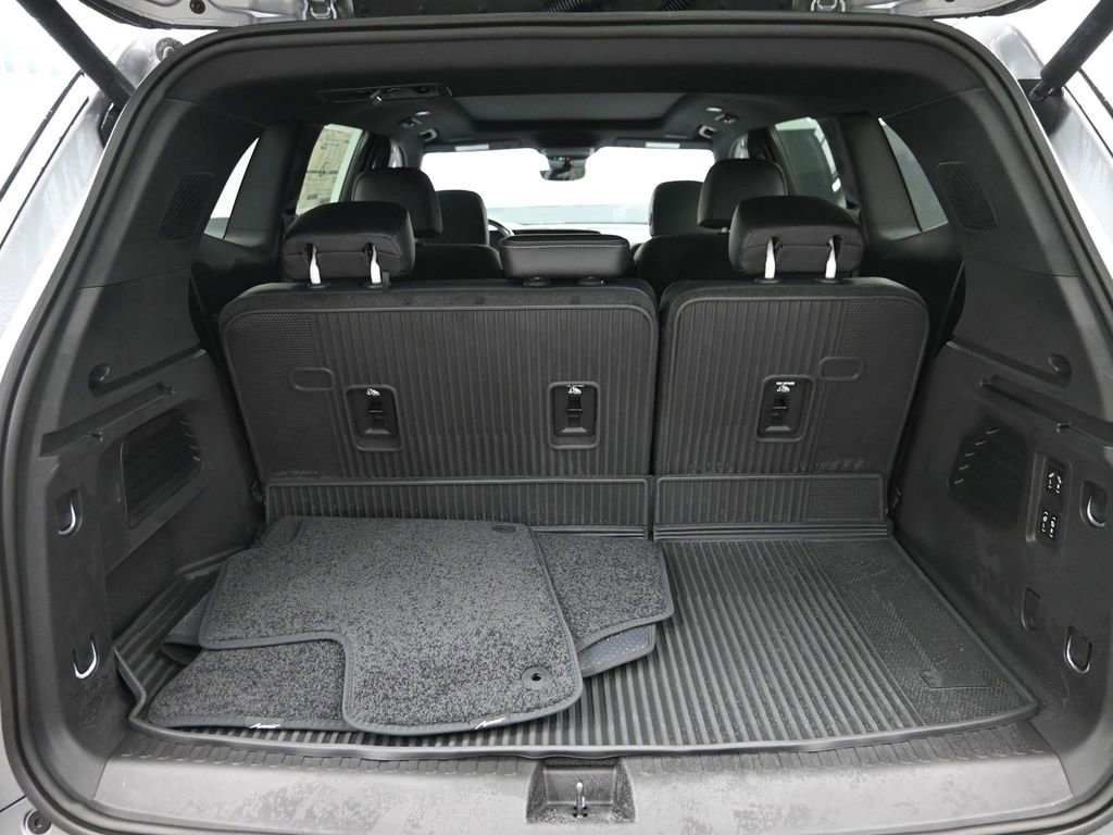 New 2026 Buick Enclave Avenir w/ Super Cruise Package image 14