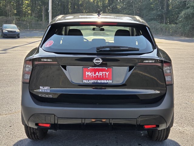 New 2027 Nissan Kicks S FWD image 4