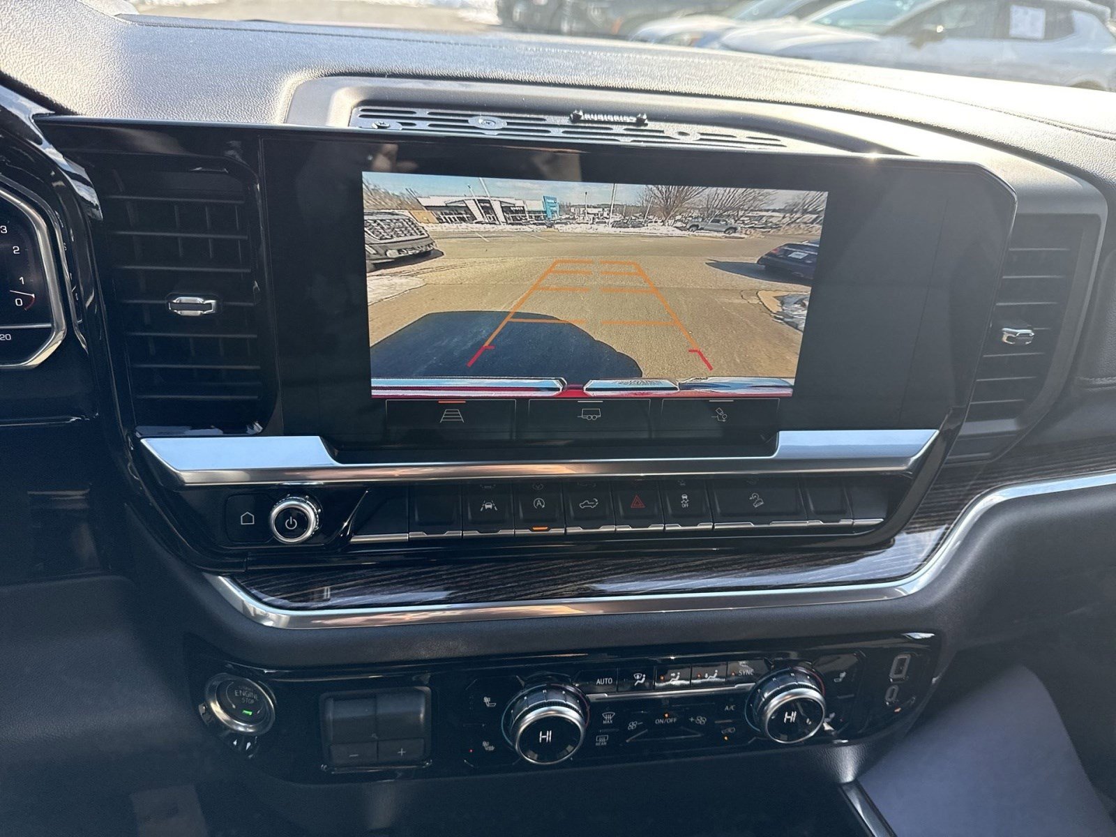 Used 2025 GMC Sierra 1500 Elevation image 19