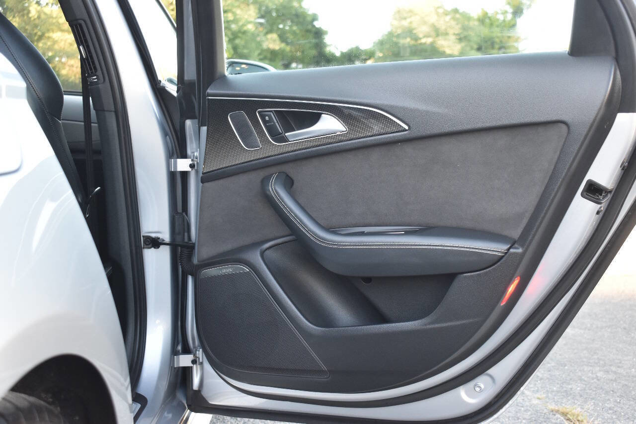 Used 2016 Audi S6 Premium Plus image 13