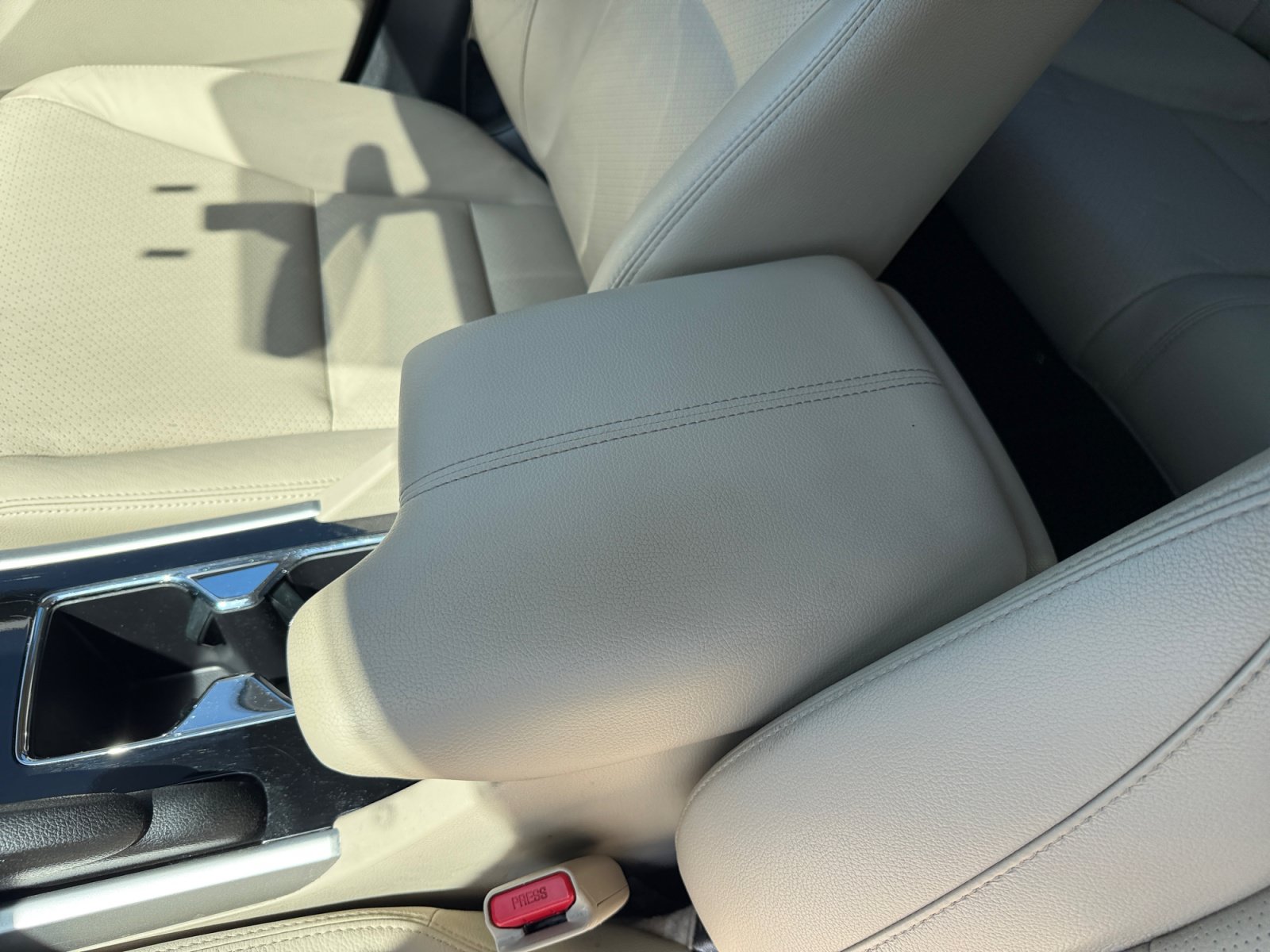 Used 2017 Honda Accord EX-L image 14