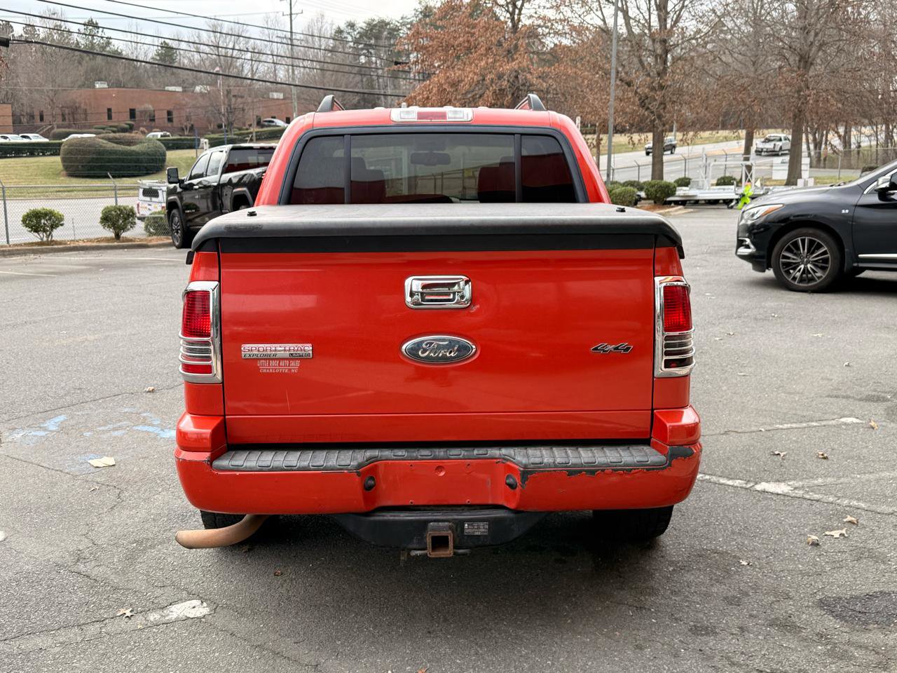 Used 2007 Ford Explorer Sport Trac Limited image 3