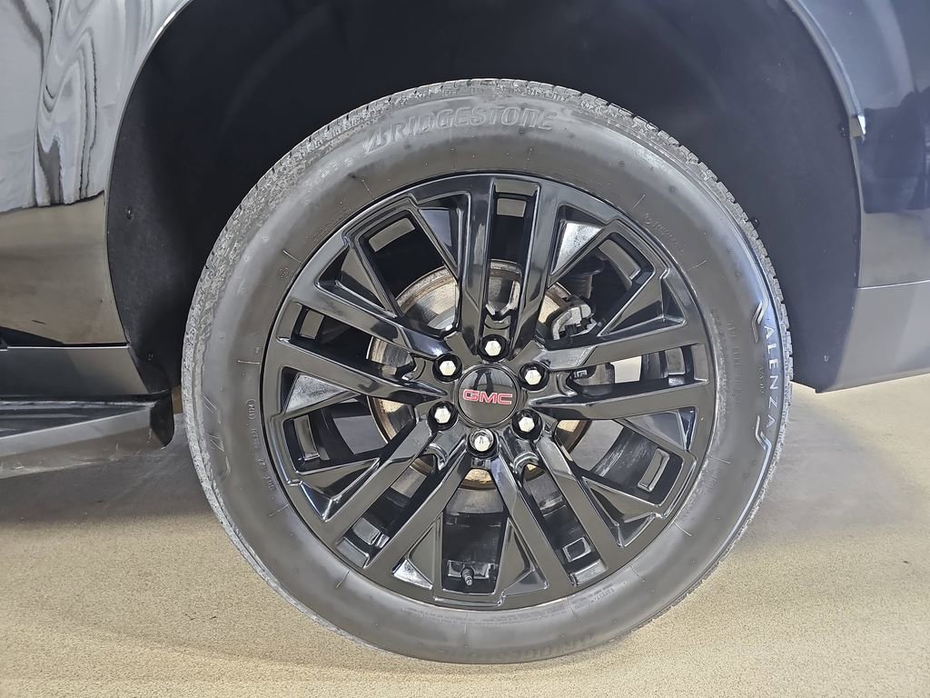 Certified 2024 GMC Yukon XL SLT w/ SLT Premium Package image 41