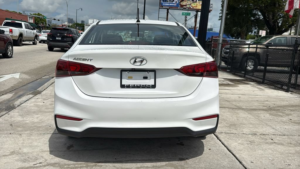 Used 2021 Hyundai Accent SE FWD image 13