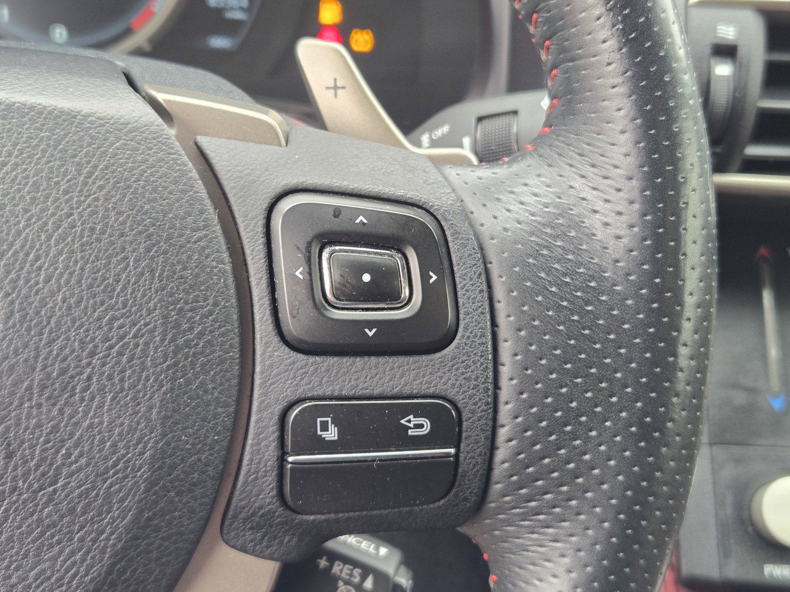 Used 2015 Lexus RC 350 AWD w/ All Weather Package image 22