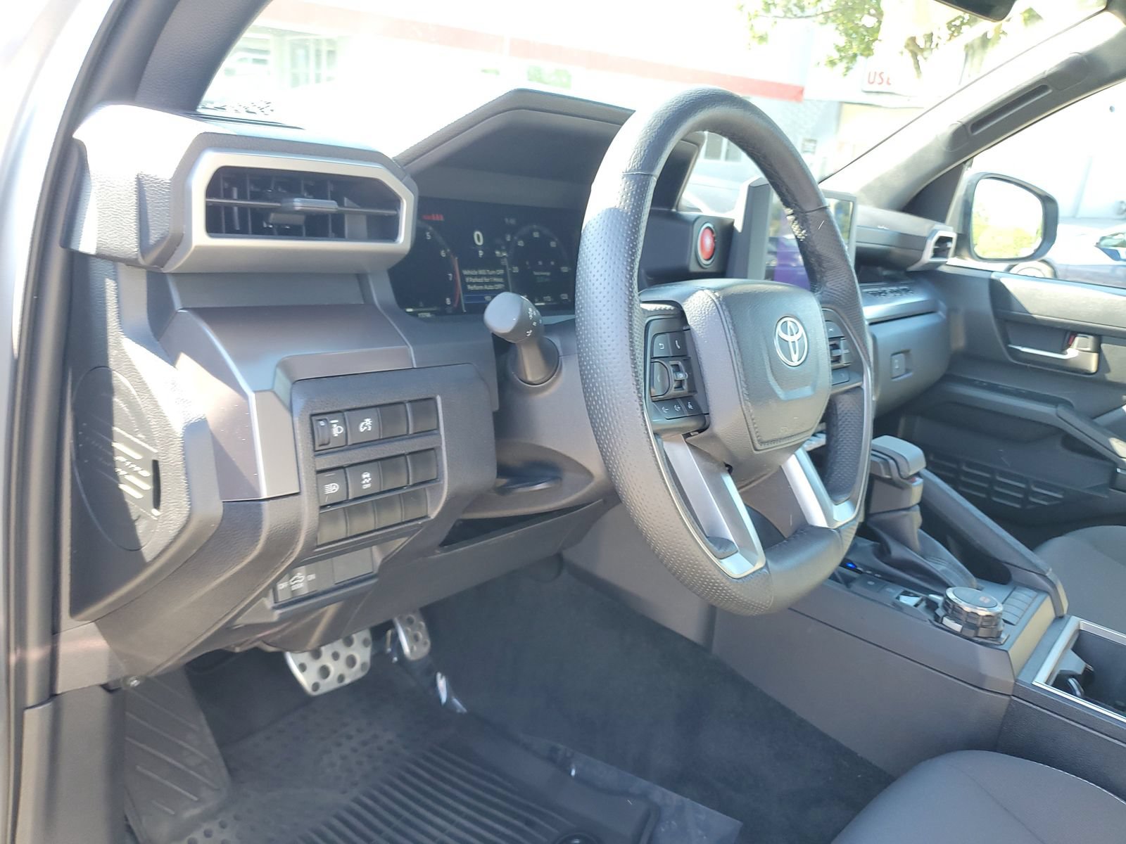 Certified 2025 Toyota Tacoma TRD Sport AWD/4WD image 18