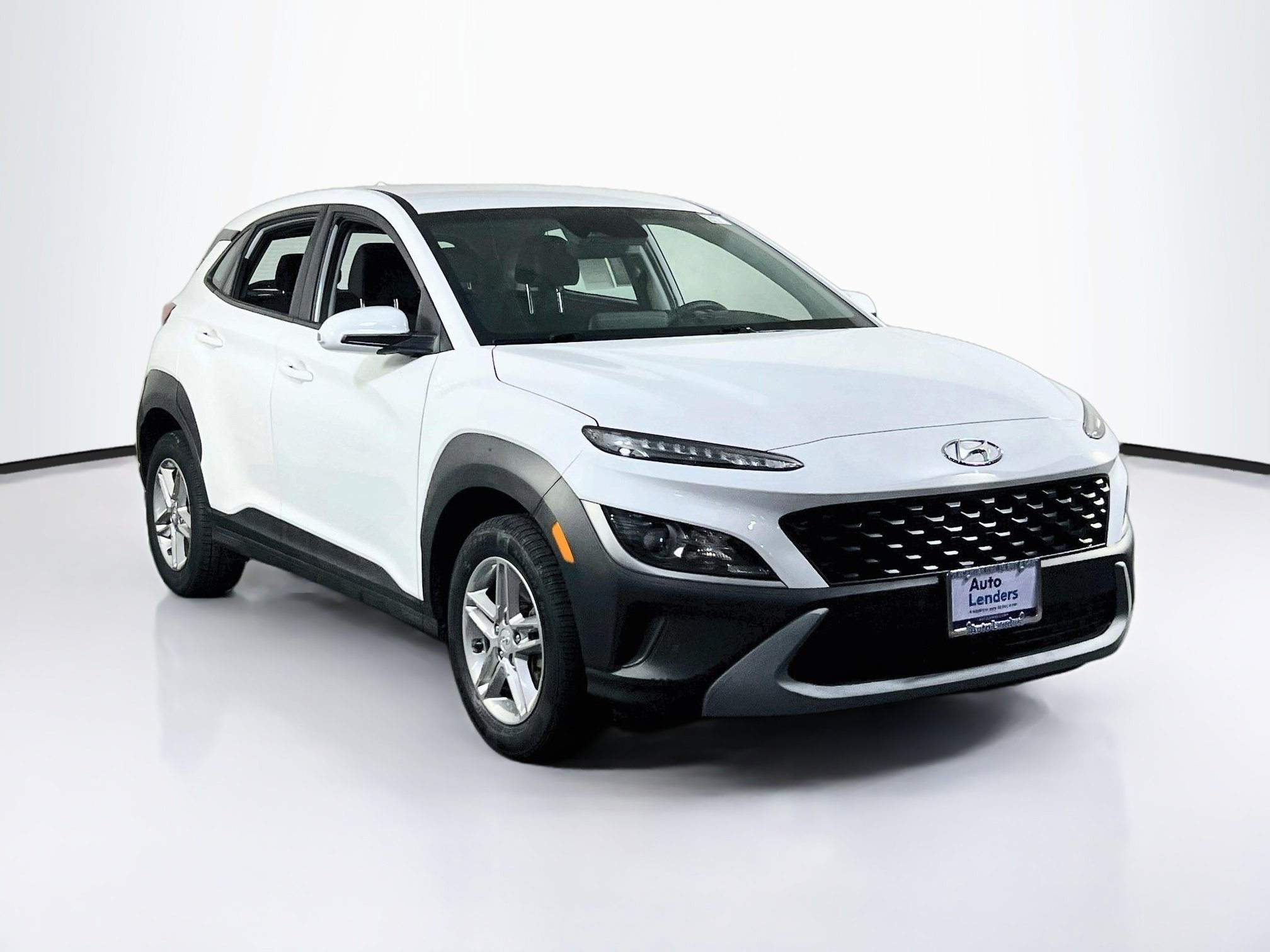 Used 2023 Hyundai Kona SE AWD/4WD image 2