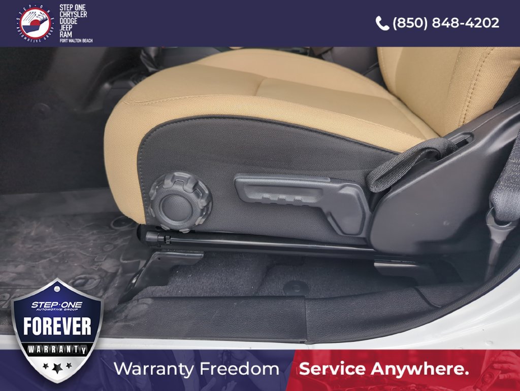 Used 2022 Jeep Wrangler Unlimited Sport AWD/4WD image 12