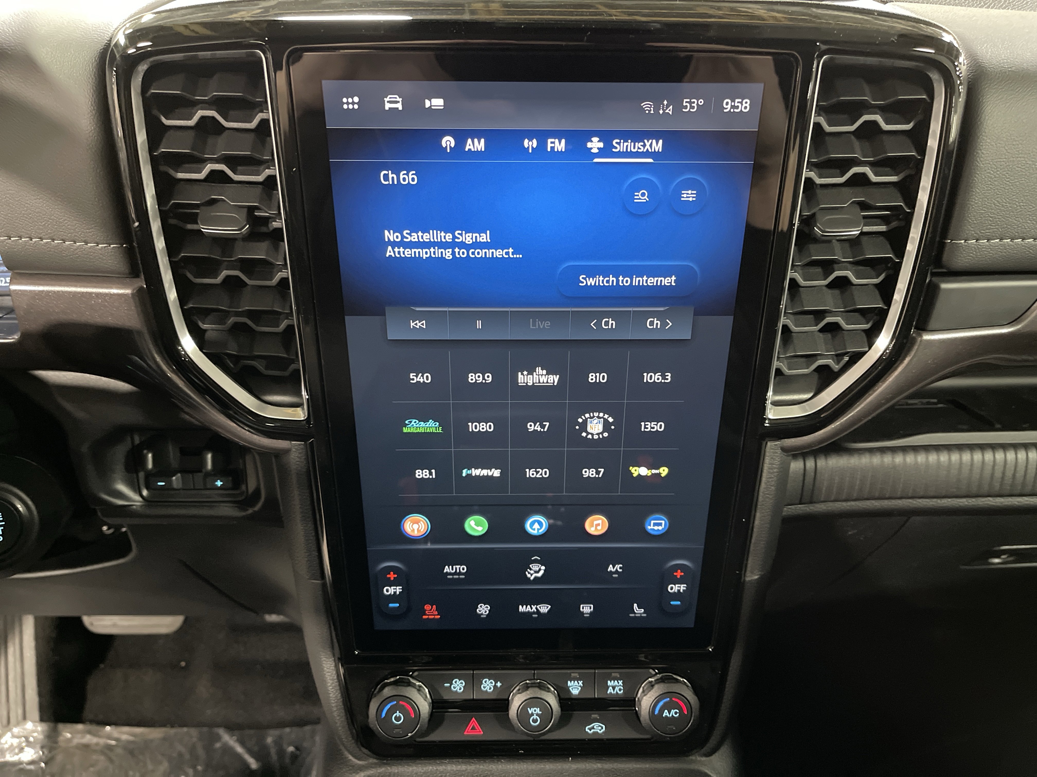 New 2025 Ford Ranger Lariat w/ Advanced Towing Package image 23