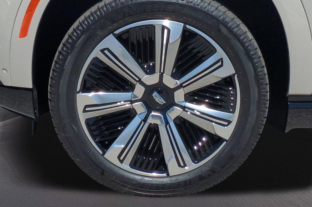 New 2026 Cadillac Escalade IQL Luxury AWD/4WD image 13