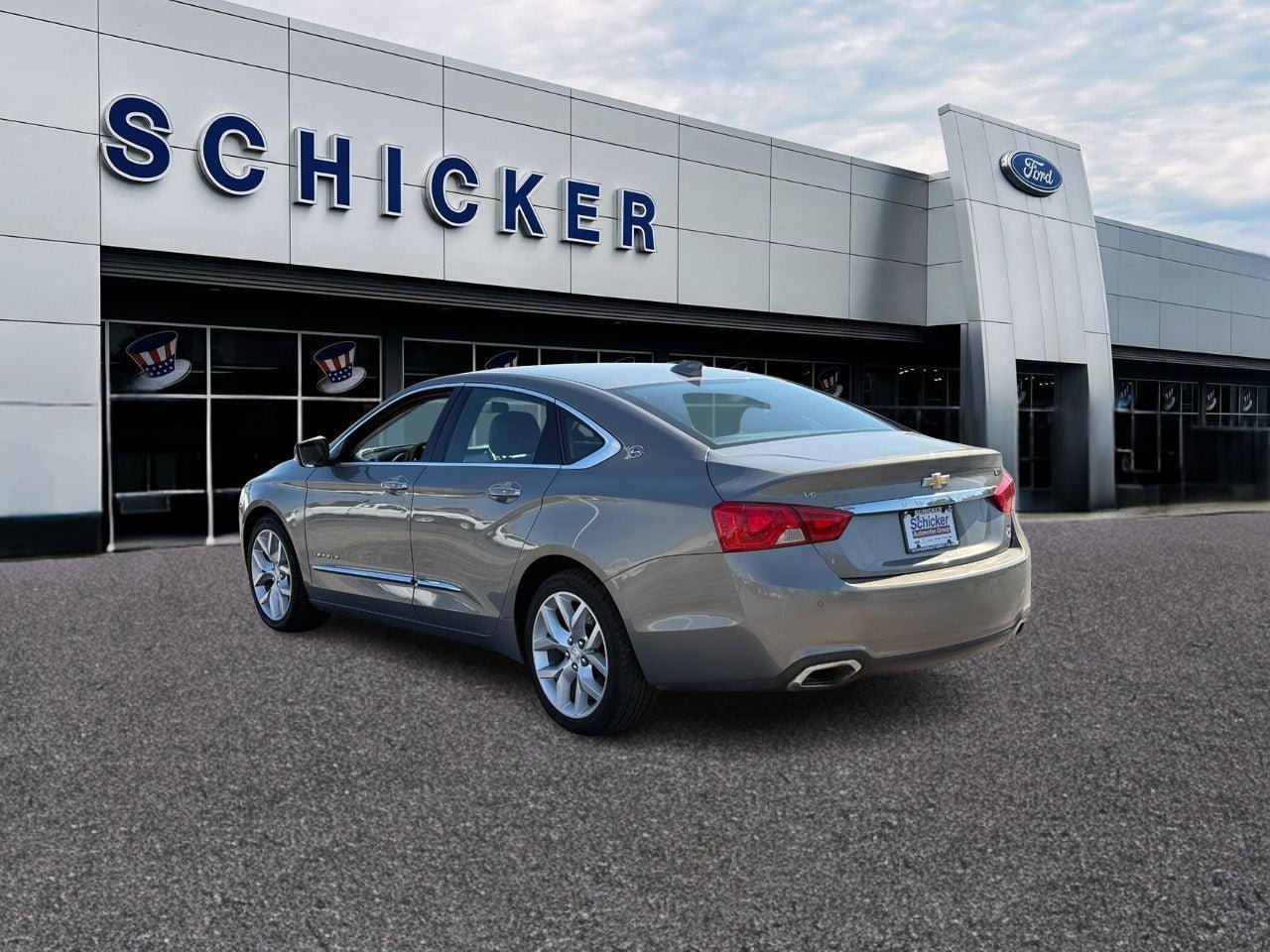 Used 2019 Chevrolet Impala Premier FWD image 3