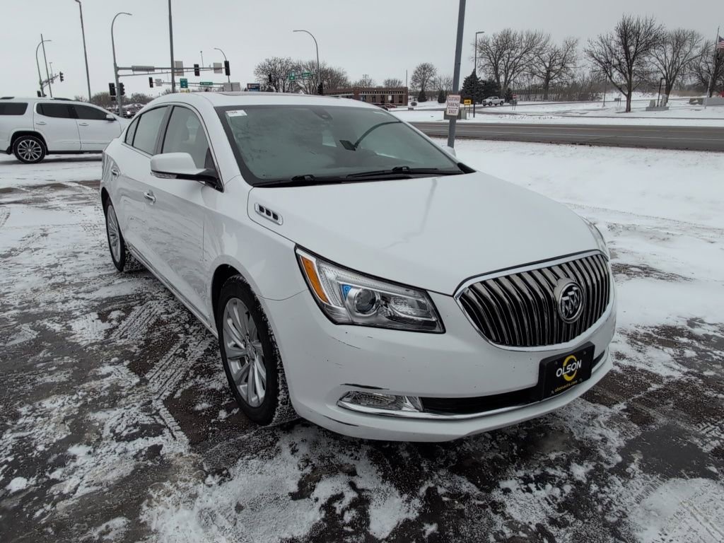 Used 2016 Buick LaCrosse Leather image 9