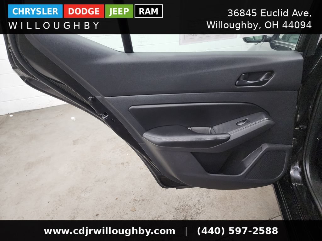 Used 2025 Nissan Altima 2.5 SV AWD/4WD image 26